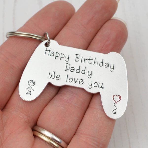 Stamped With Love - Happy Birthday Daddy Controller Keyring