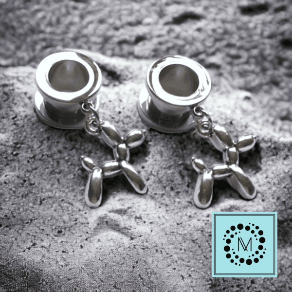 Meraki Jewellery - Silver Balloon Dog Tunnel / Stretcher Earrings 10mm