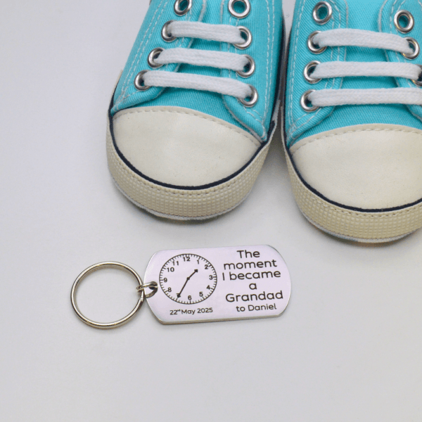 The Pink Pineapple - The moment I became a Grandad Engraved Keyring